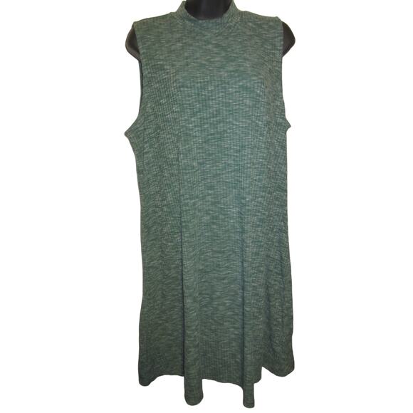 Minimalist Green Sleeveless Swing Dress Almost Famous Women’s 1X Plus Size - Picture 2 of 7